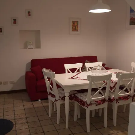 Corte Dei Dami Ferienhaus *